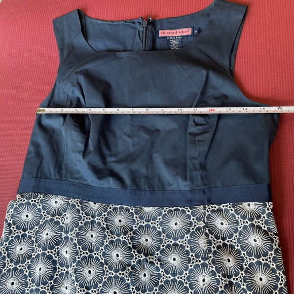Vineyard Vines Womens Embroidered Sleeveless Dress Size 10 Lined Blue White Navy - Picture 7 of 10